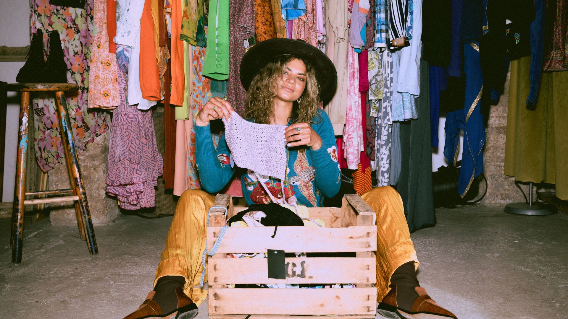 Consejos para un armario sostenible y consciente de la moda